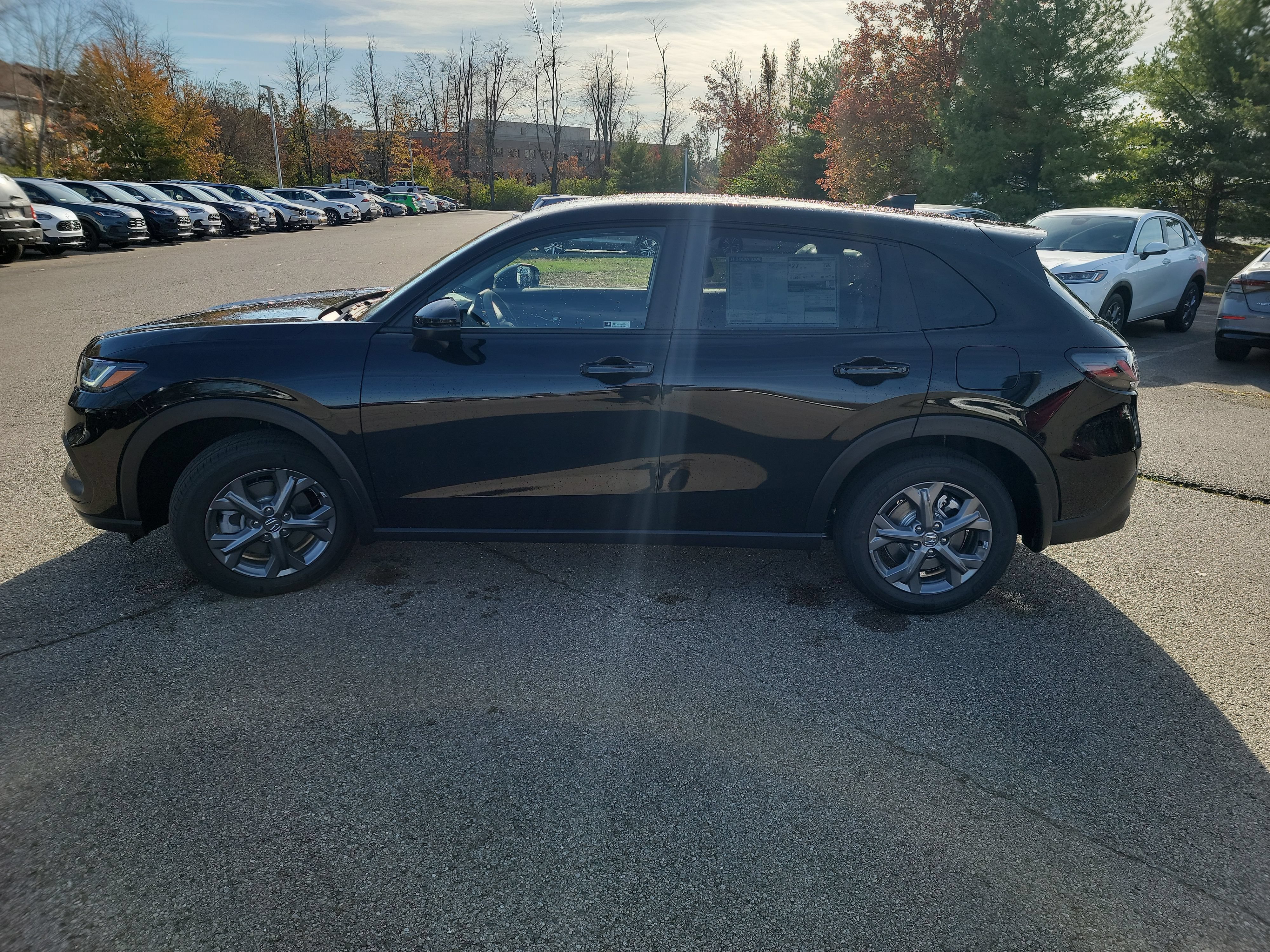 New 2027 Honda HR-V LX image 16
