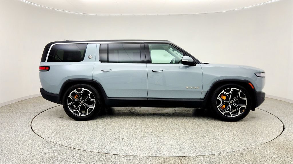Used 2024 Rivian R1S Adventure AWD/4WD image 4