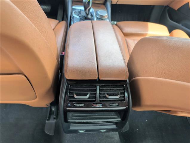 Used 2019 BMW 540i w/ Convenience Package RWD image 25