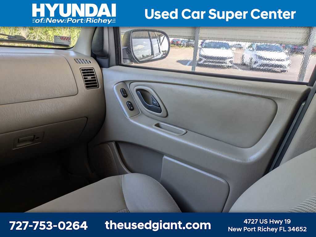 Used 2007 Ford Escape XLT image 18