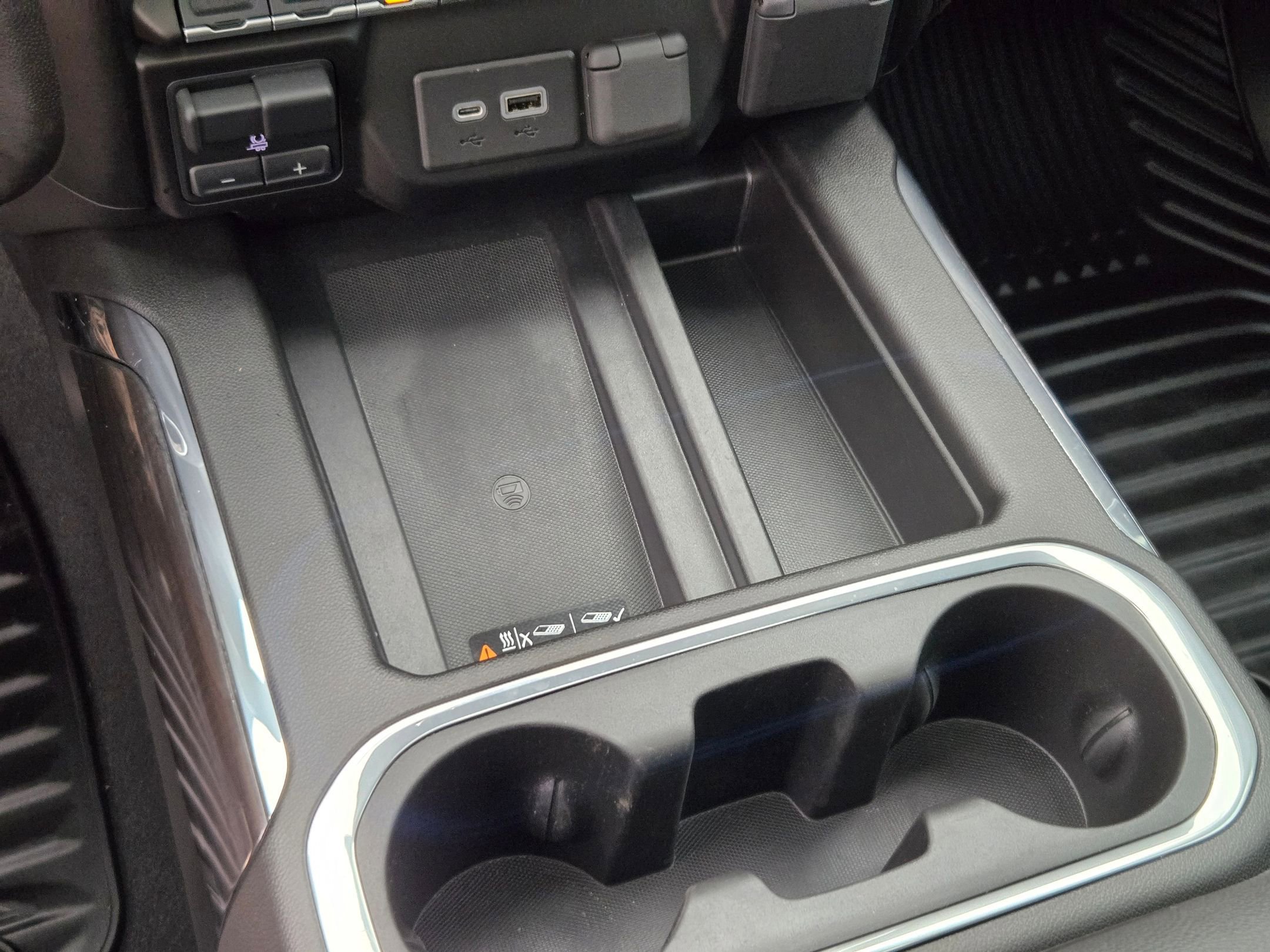 Certified 2022 Chevrolet Silverado 2500 LTZ w/ LTZ Plus Package image 21