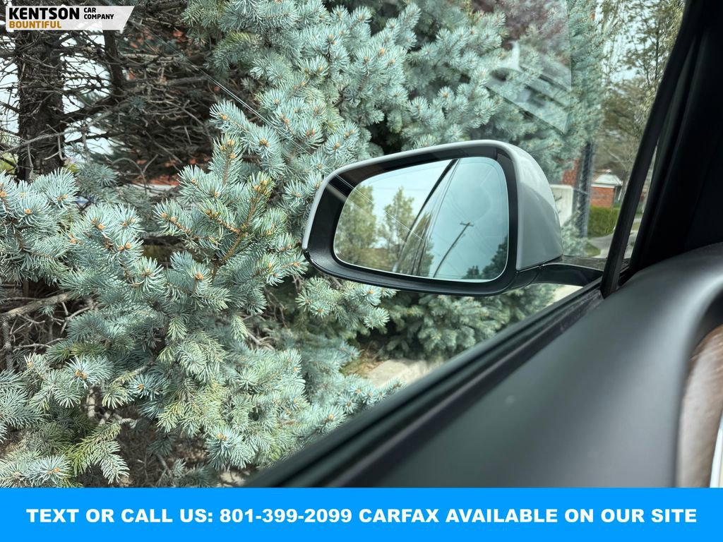 Used 2023 Tesla Model X image 22