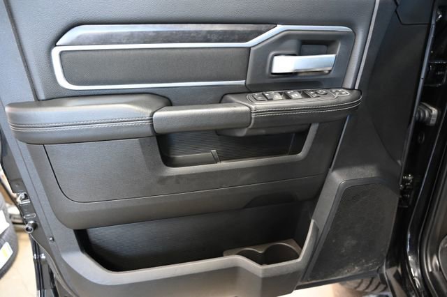 Used 2024 RAM 2500 Big Horn w/ Bed Utility Group AWD/4WD image 27