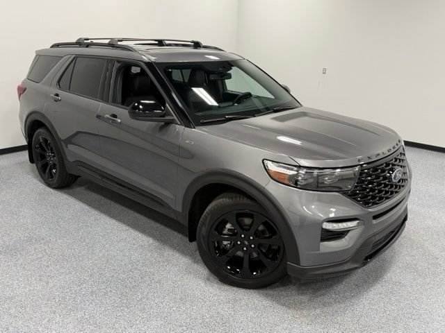 Used 2024 Ford Explorer ST-Line w/ Class IV Trailer Tow Package RWD image 39