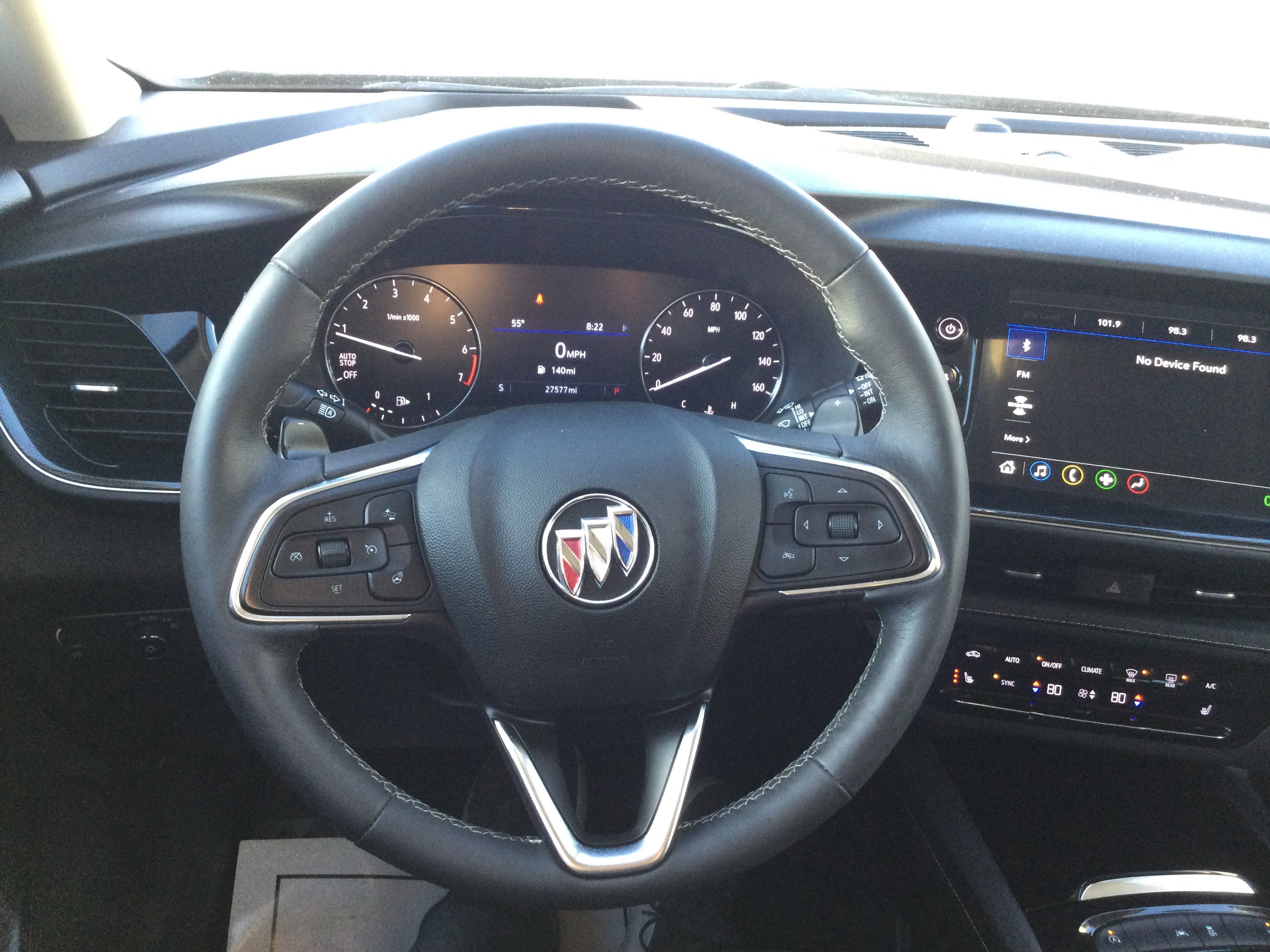 Used 2023 Buick Envision Preferred image 17
