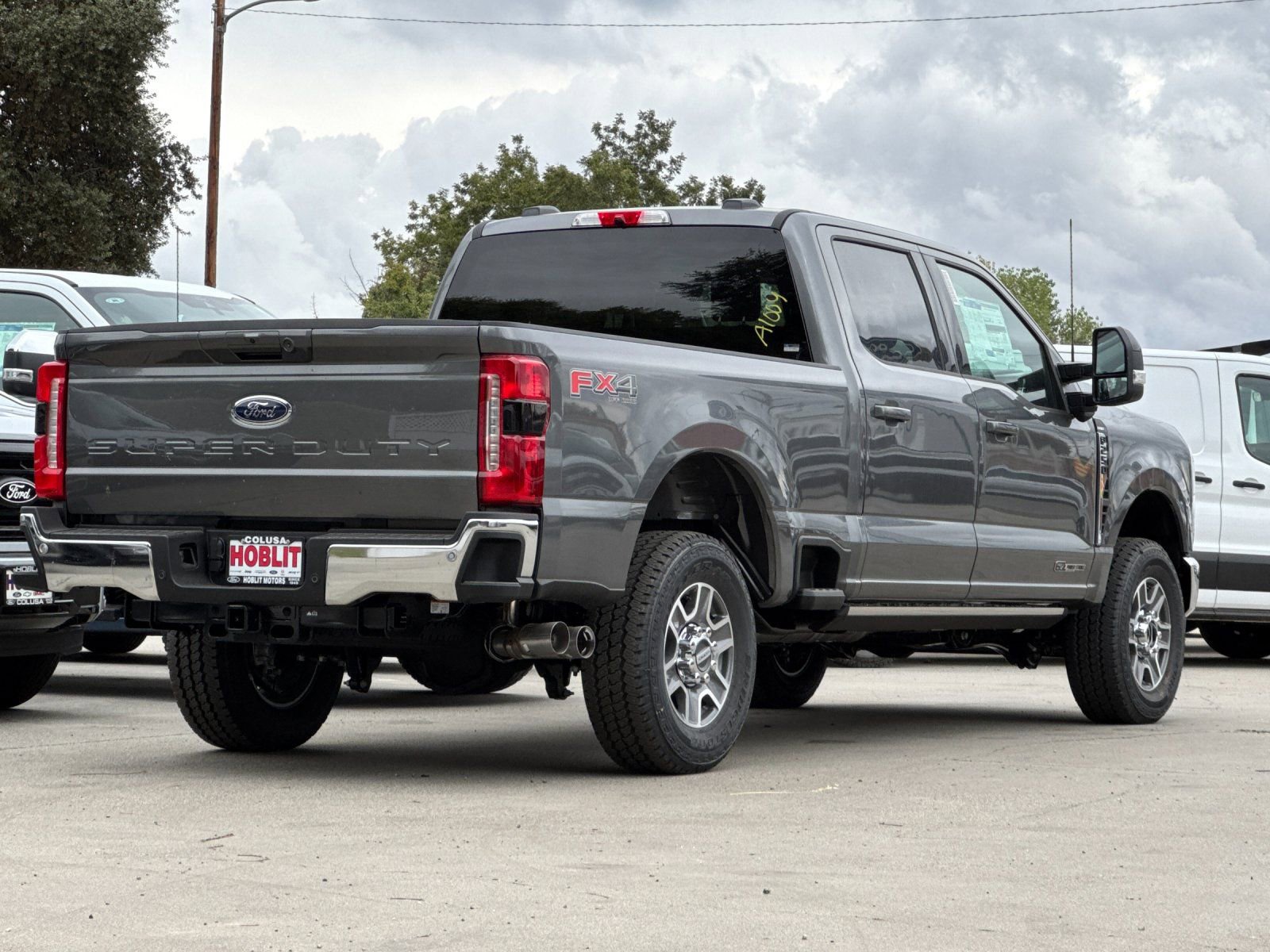 New 2026 Ford F250 Lariat w/ FX4 Off-Road Package image 3