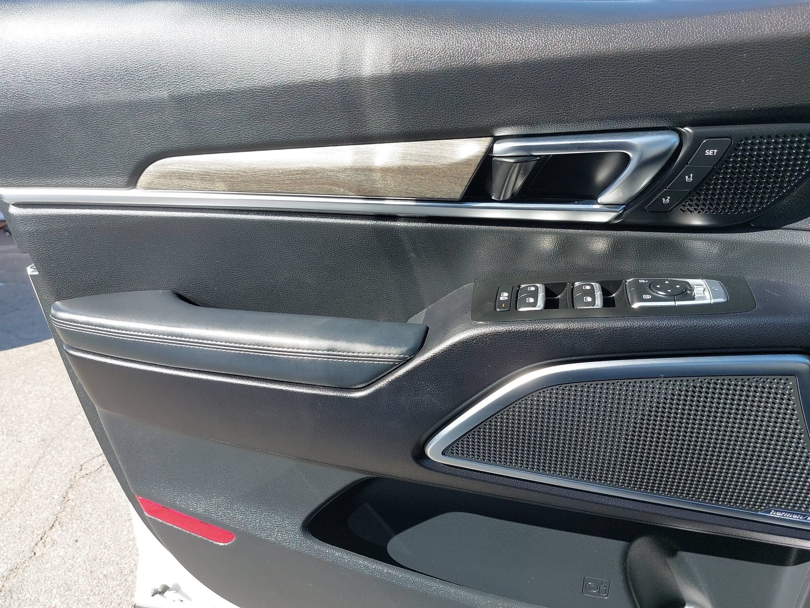 Used 2021 Kia Telluride SX w/ Towing Package FWD image 30