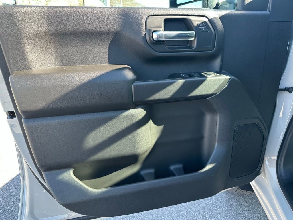 New 2026 Chevrolet Silverado 2500 Custom w/ Custom Value Package image 29