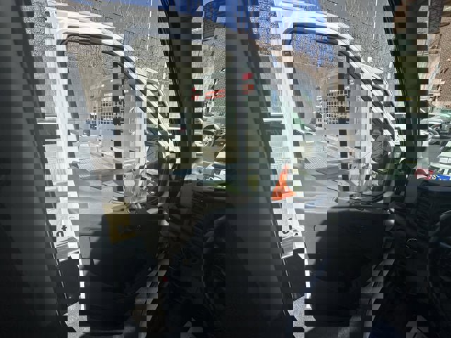 Used 2022 Ford E-Transit Med./Roof w/ Load Area Protection Package image 9