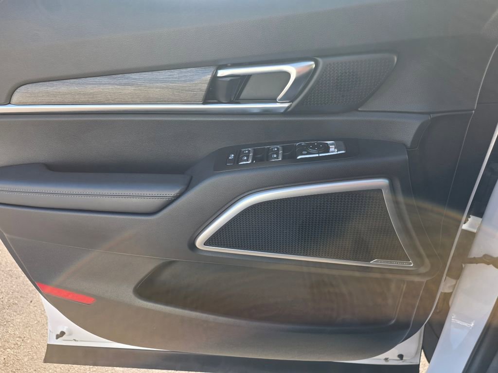 Used 2022 Kia Telluride EX w/ EX Premium Package image 25