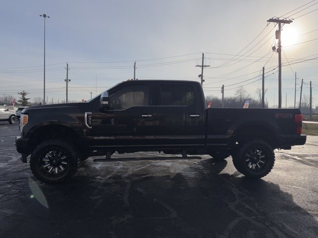 Used 2019 Ford F350 Platinum w/ Platinum Ultimate Package image 4