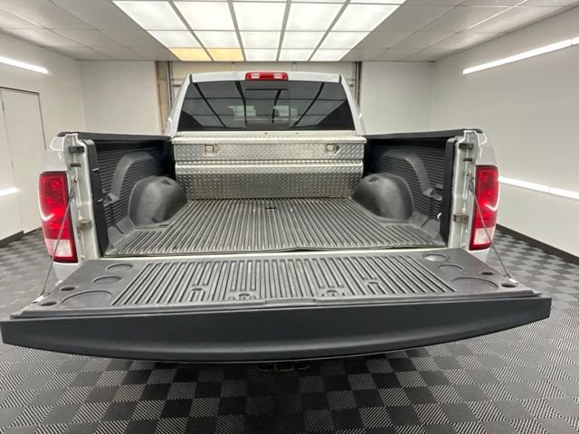 Used 2016 RAM 2500 SLT AWD/4WD image 18