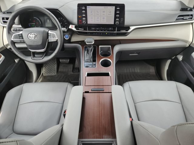 Certified 2022 Toyota Sienna XLE FWD image 21