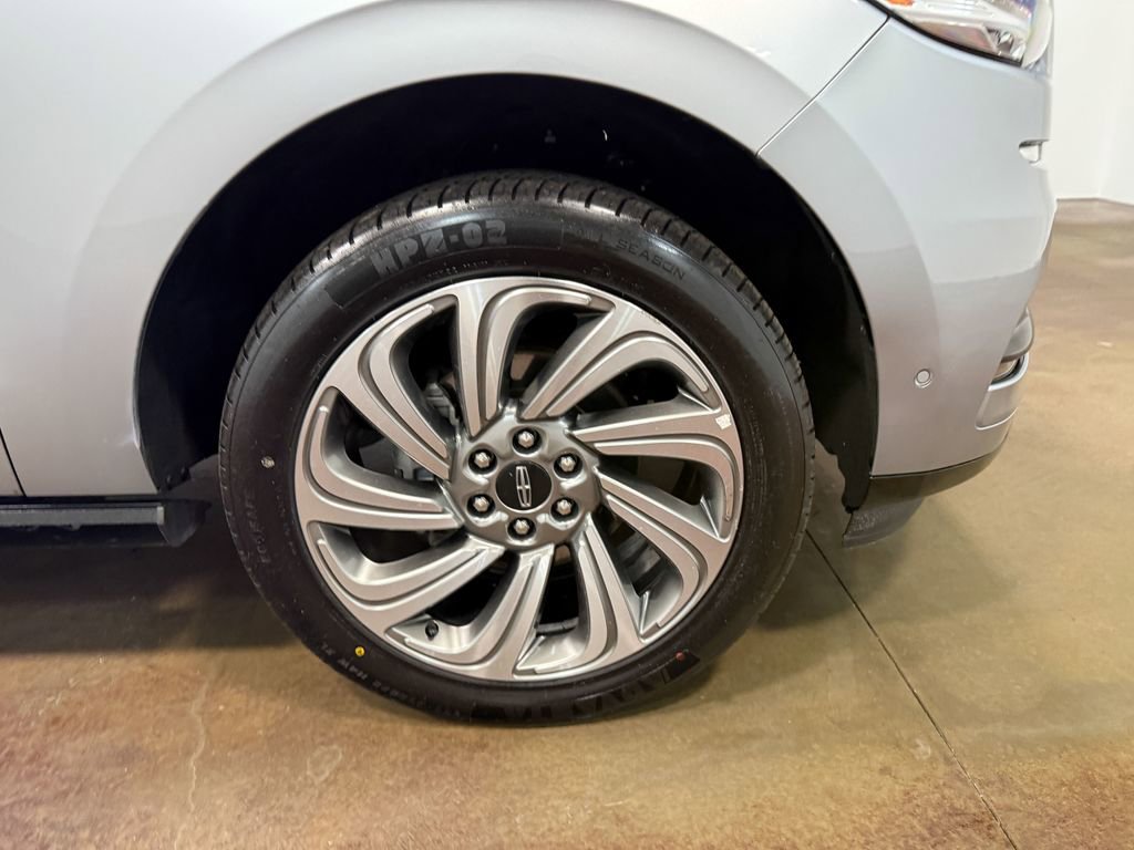 Used 2023 Lincoln Navigator Reserve image 88