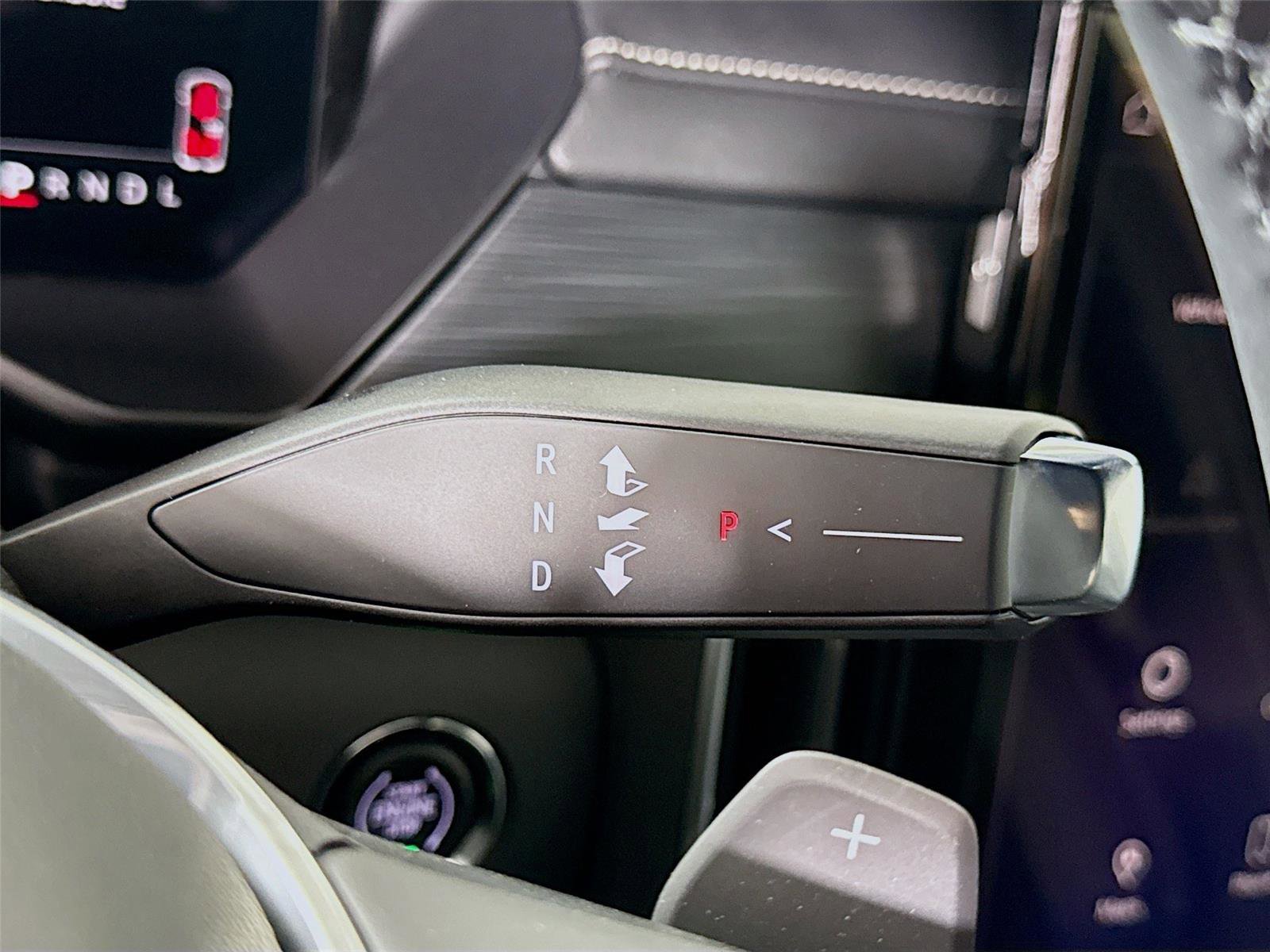 New 2026 GMC Acadia Elevation w/ Elevation Premium Package AWD/4WD image 12