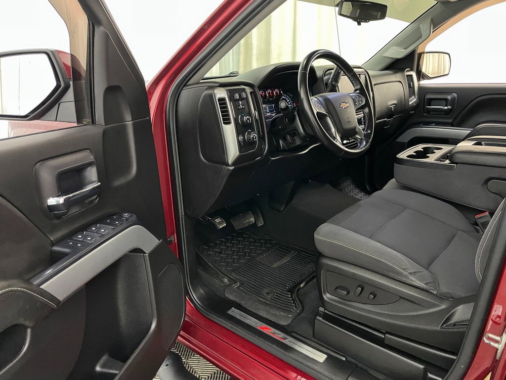Certified 2019 Chevrolet Silverado 1500 LT w/ All Star Edition image 21