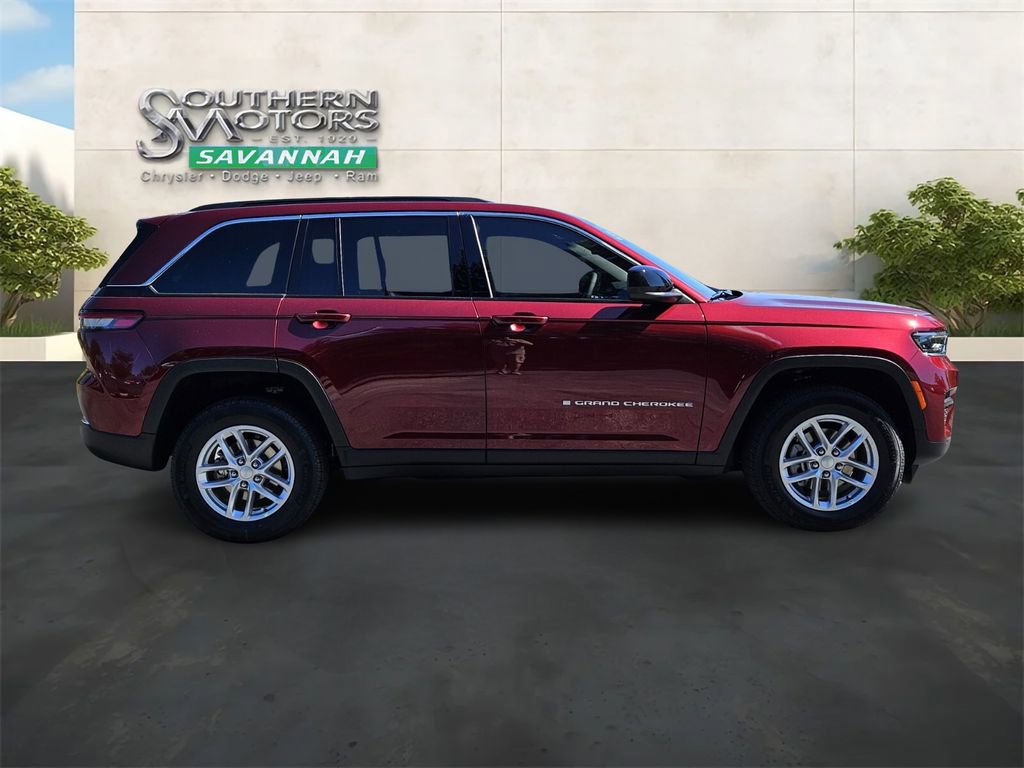 New 2025 Jeep Grand Cherokee Laredo X w/ Luxury Tech Group I image 6