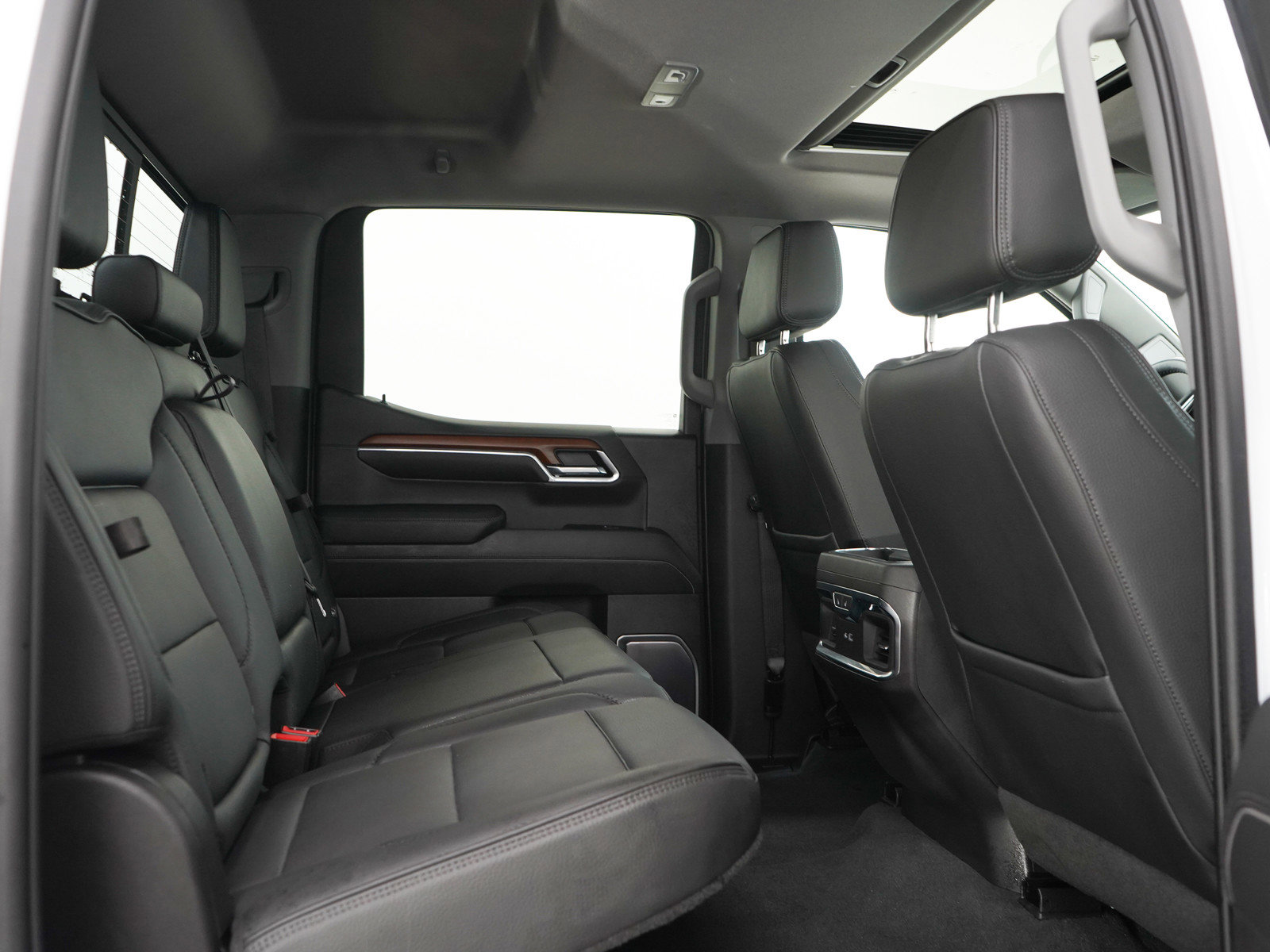 Used 2023 GMC Sierra 1500 Denali w/ Denali Reserve Package AWD/4WD image 12