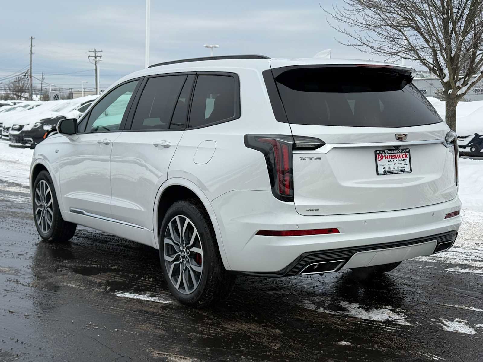 Used 2024 Cadillac XT6 Sport image 6