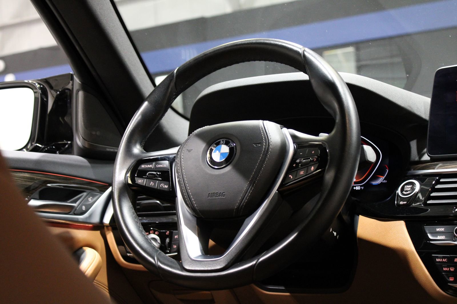 Used 2021 BMW 530i w/ Premium Package RWD image 37