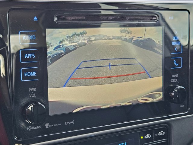 Used 2018 Toyota Corolla SE w/ SE Premium Package FWD image 18