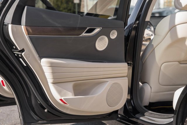 Used 2022 Genesis G80 2.5T w/ Prestige Package image 35
