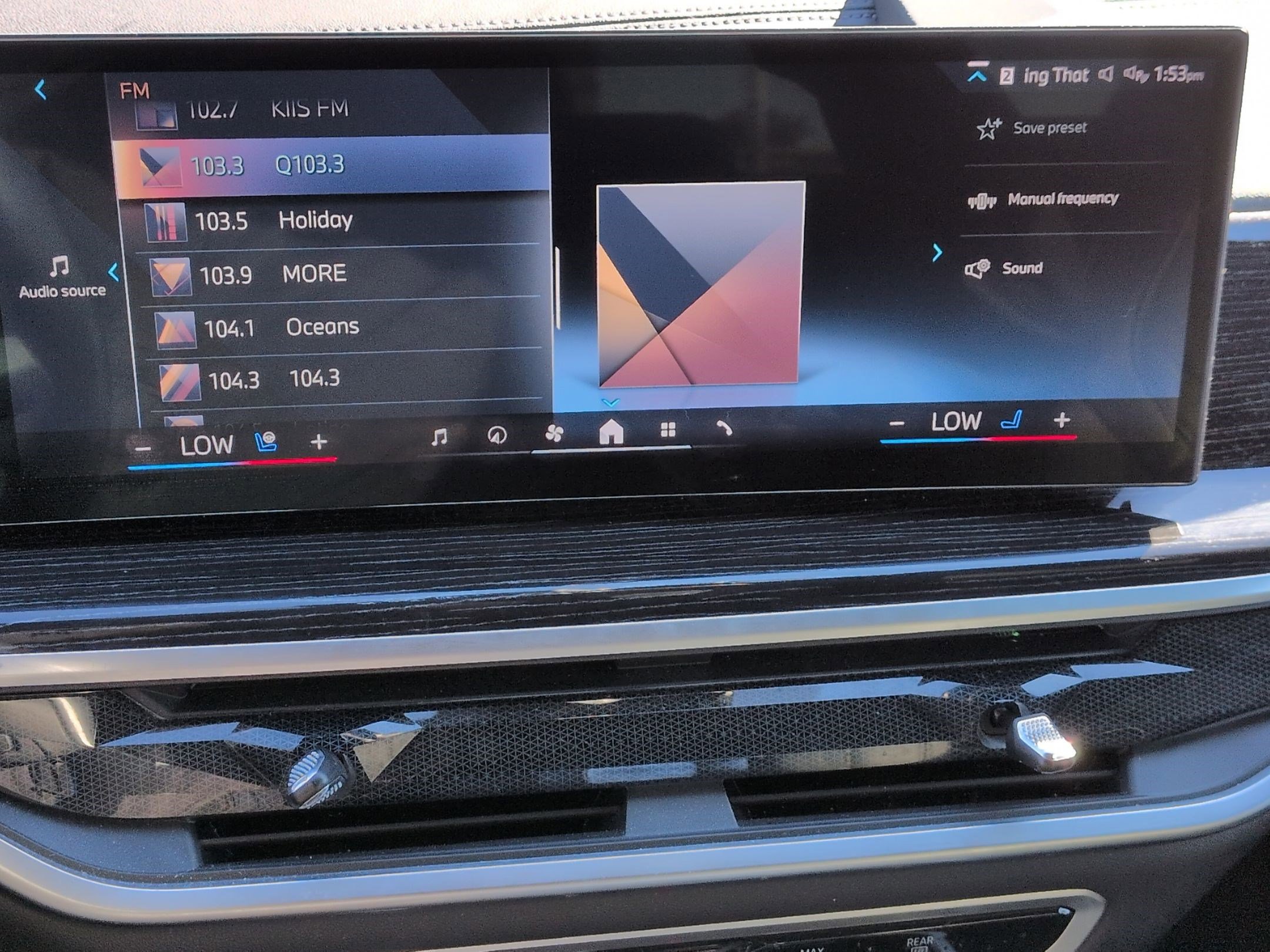 Certified 2024 BMW X7 xDrive40i w/ M Sport Package image 22