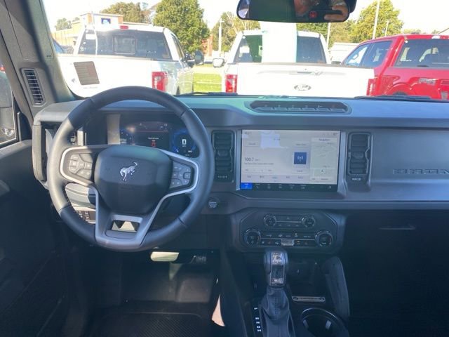 New 2025 Ford Bronco Badlands image 14