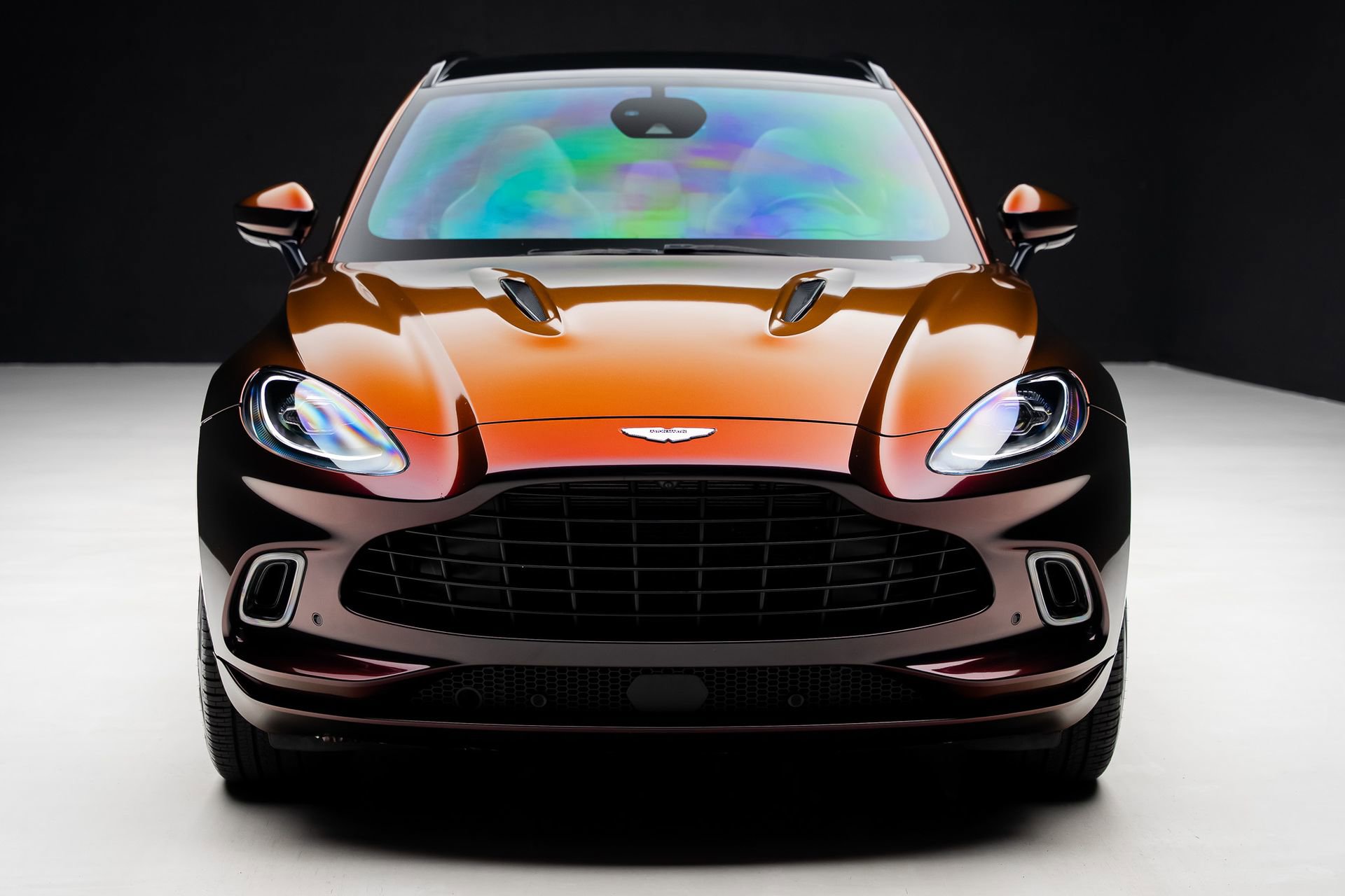 Used 2023 Aston Martin DBX AWD/4WD image 7