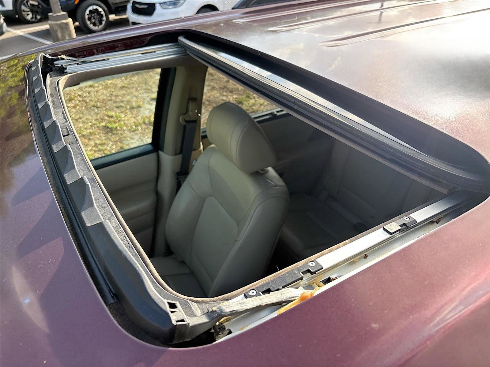 Used 2015 Honda Pilot Touring image 23