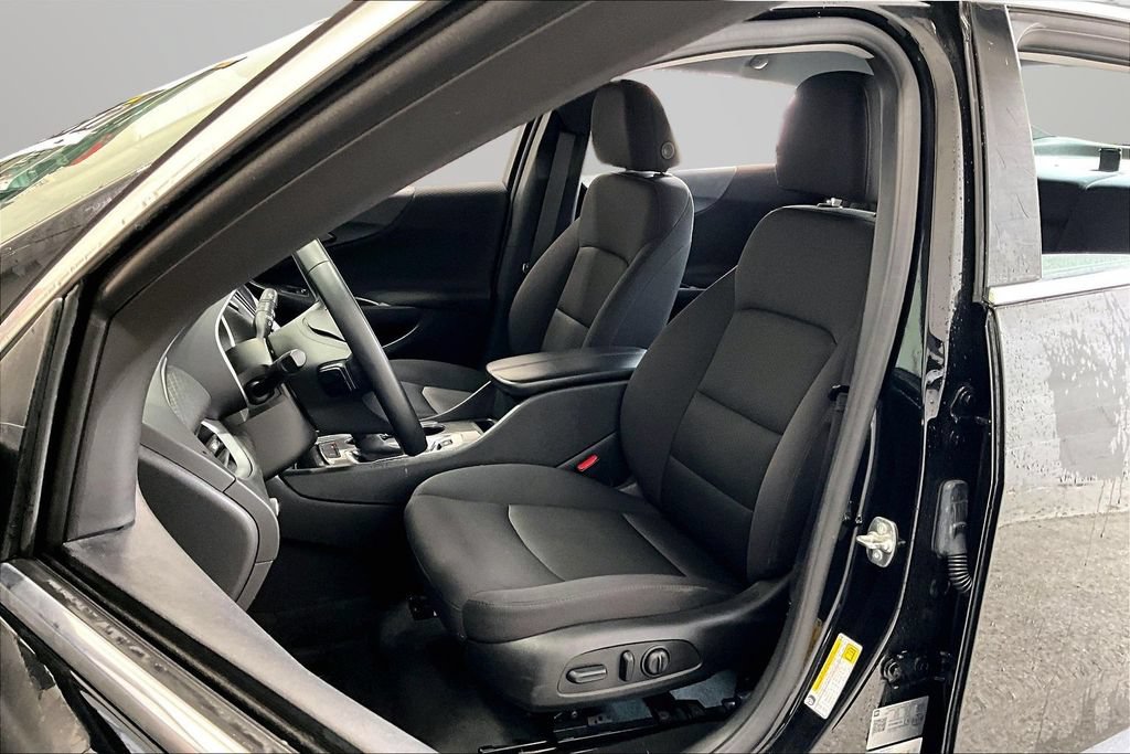 Used 2024 Chevrolet Malibu LT w/ Midnight Edition FWD image 21