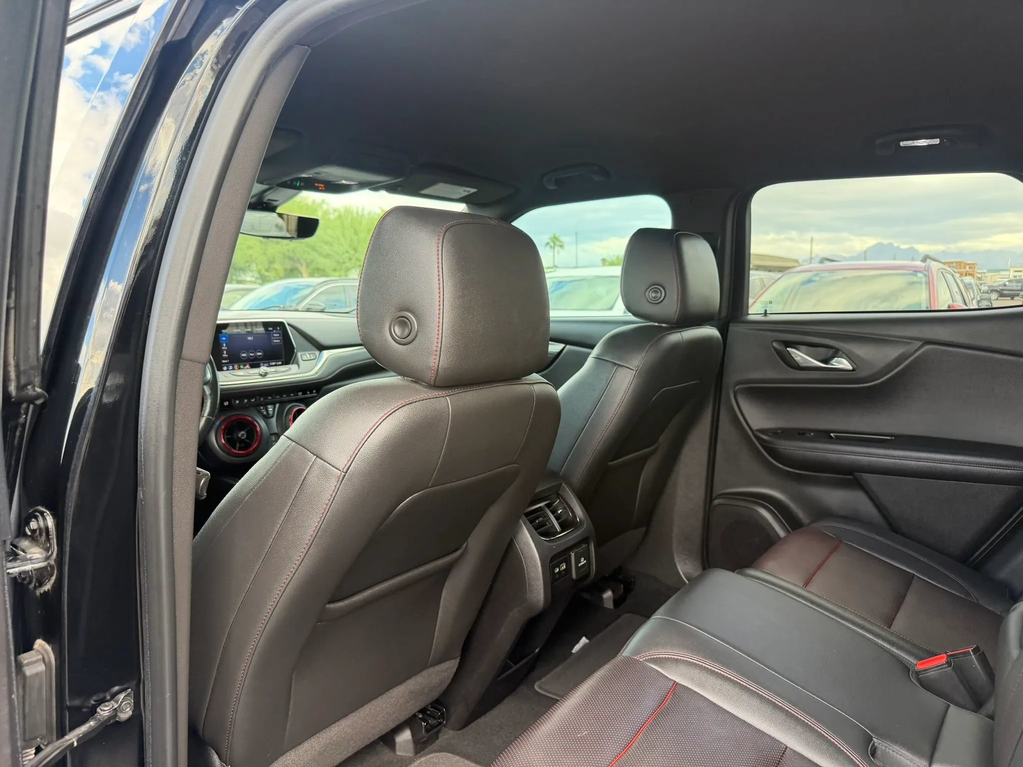 Used 2020 Chevrolet Blazer RS FWD image 25