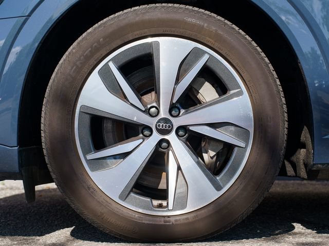 Used 2024 Audi Q8 e-tron Premium Plus w/ Premium Plus Package AWD/4WD image 13
