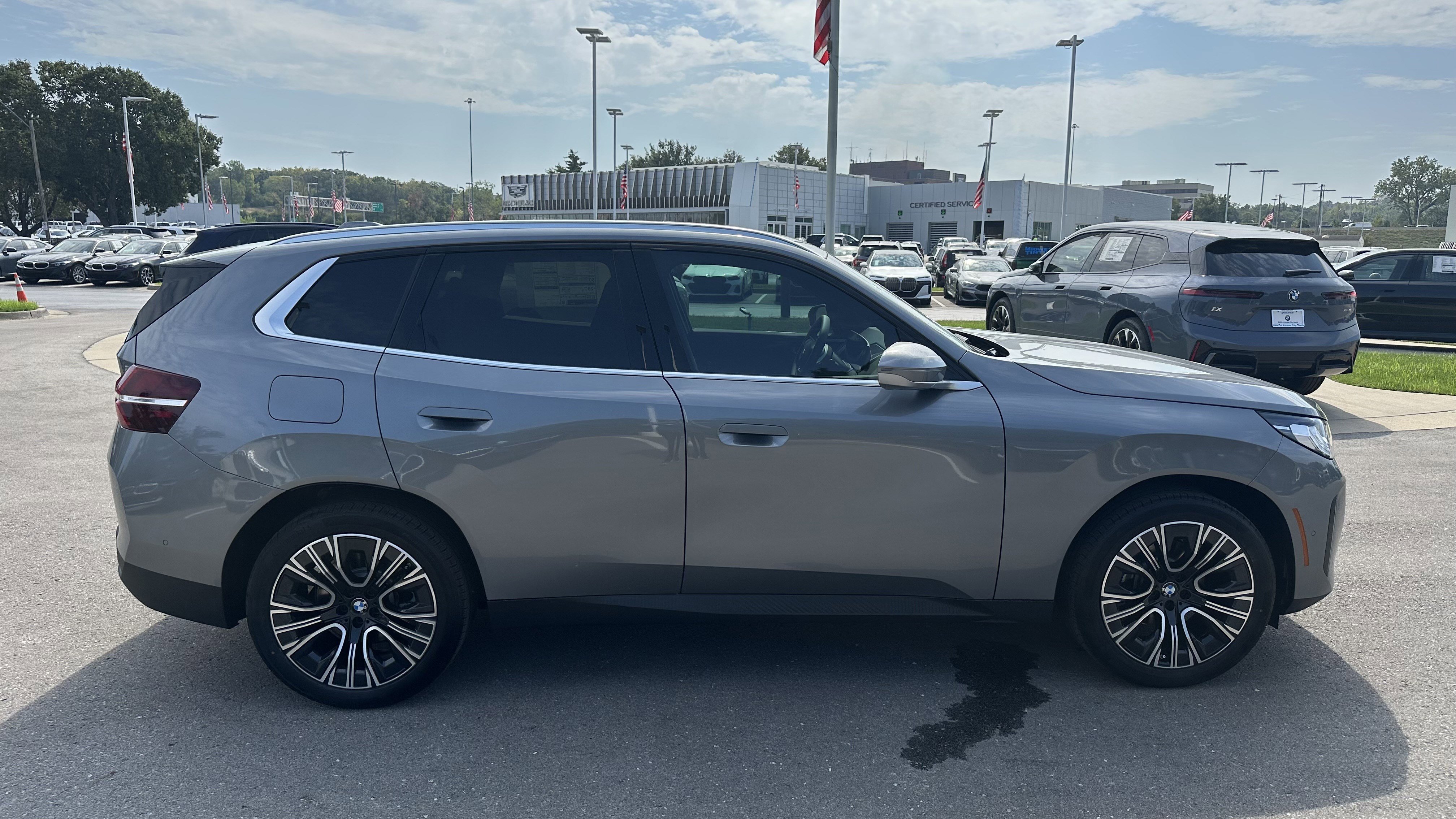 Used 2026 BMW X3 xDrive30 w/ Convenience Package image 11