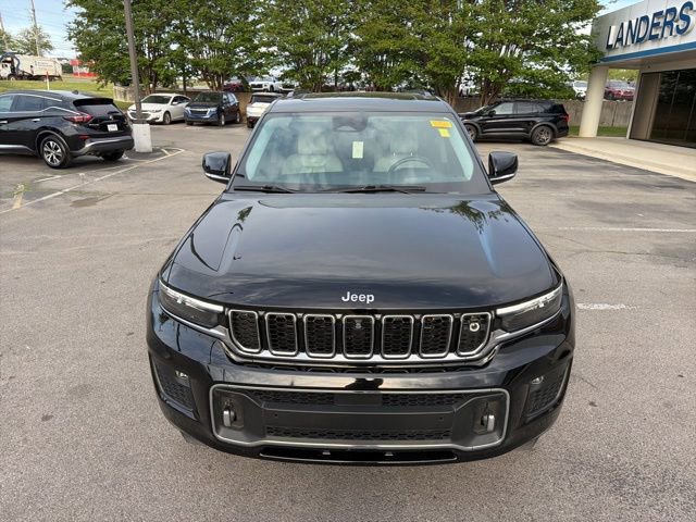 Used 2021 Jeep Grand Cherokee L Overland w/ Advanced Protech Group III image 10