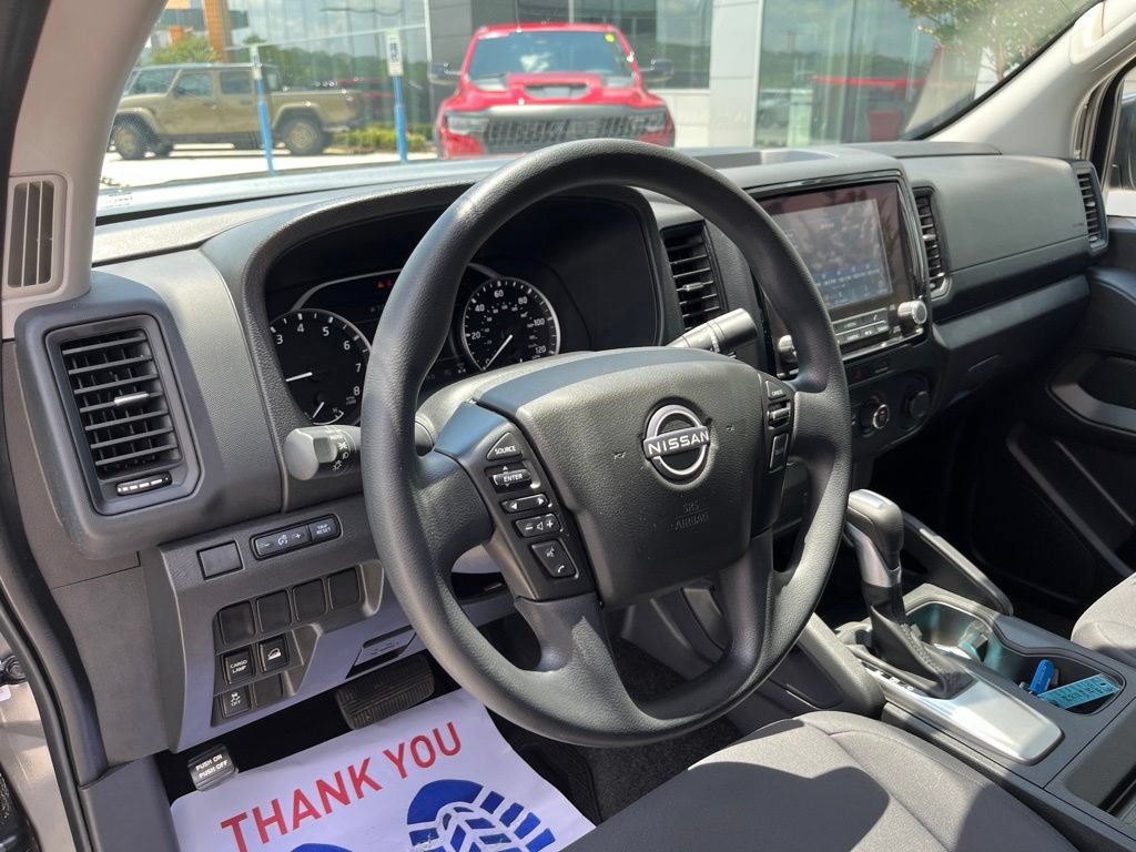 Used 2024 Nissan Frontier S AWD/4WD image 7