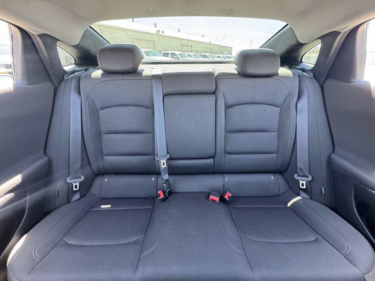 Used 2019 Chevrolet Malibu LT FWD image 36