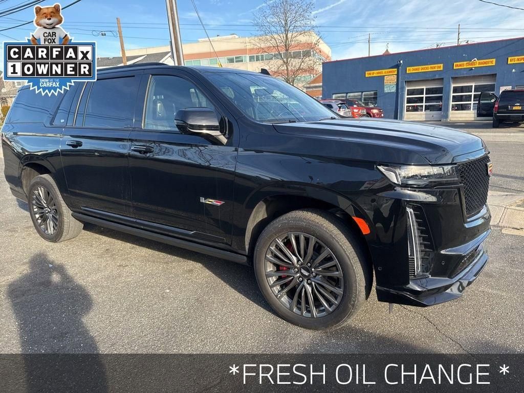 Used 2023 Cadillac Escalade ESV V w/ LPO, Floor Liner Package image 13