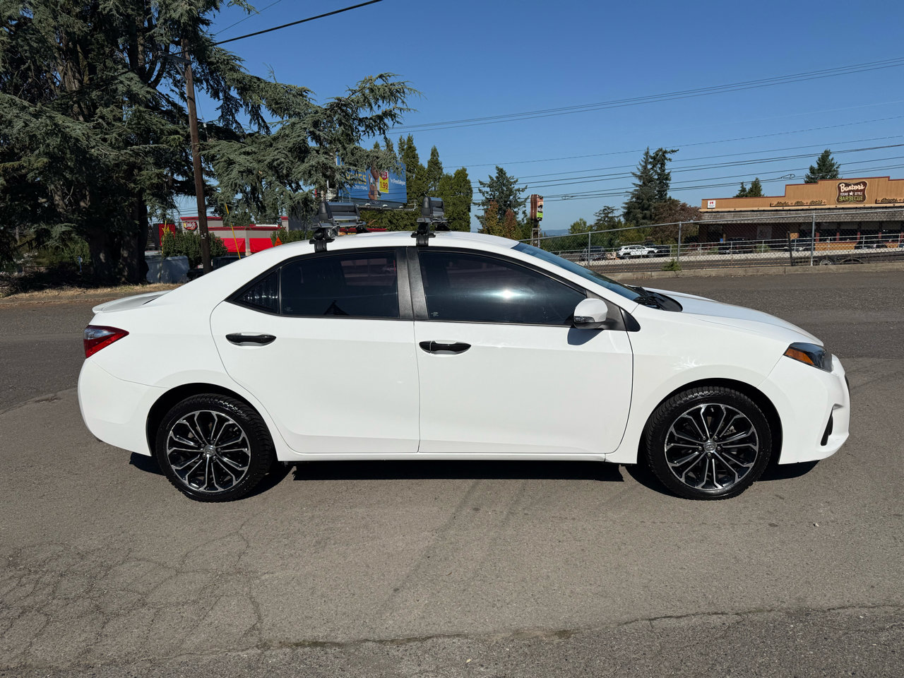 Used 2016 Toyota Corolla S Premium image 7