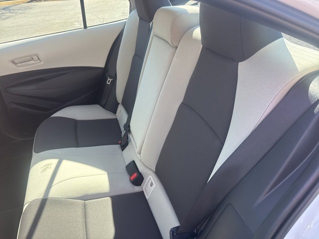 Used 2023 Toyota Corolla LE image 23