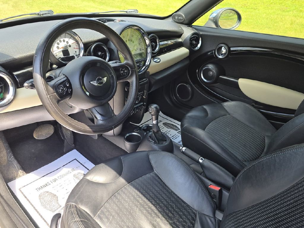 Used 2012 MINI Cooper Coupe image 12
