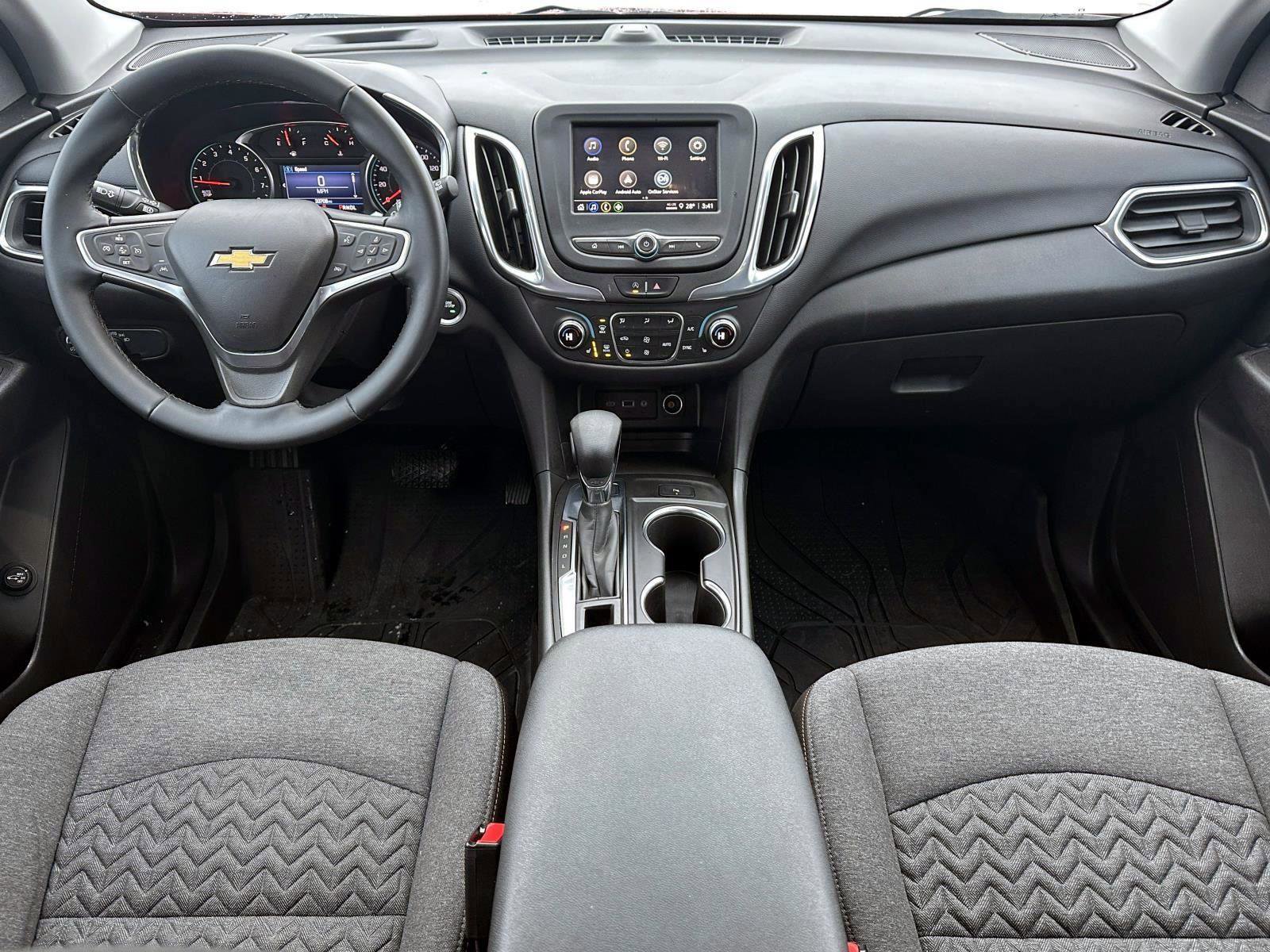 Used 2023 Chevrolet Equinox LT image 13