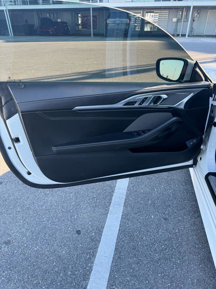 Used 2021 BMW M850i xDrive Convertible image 11