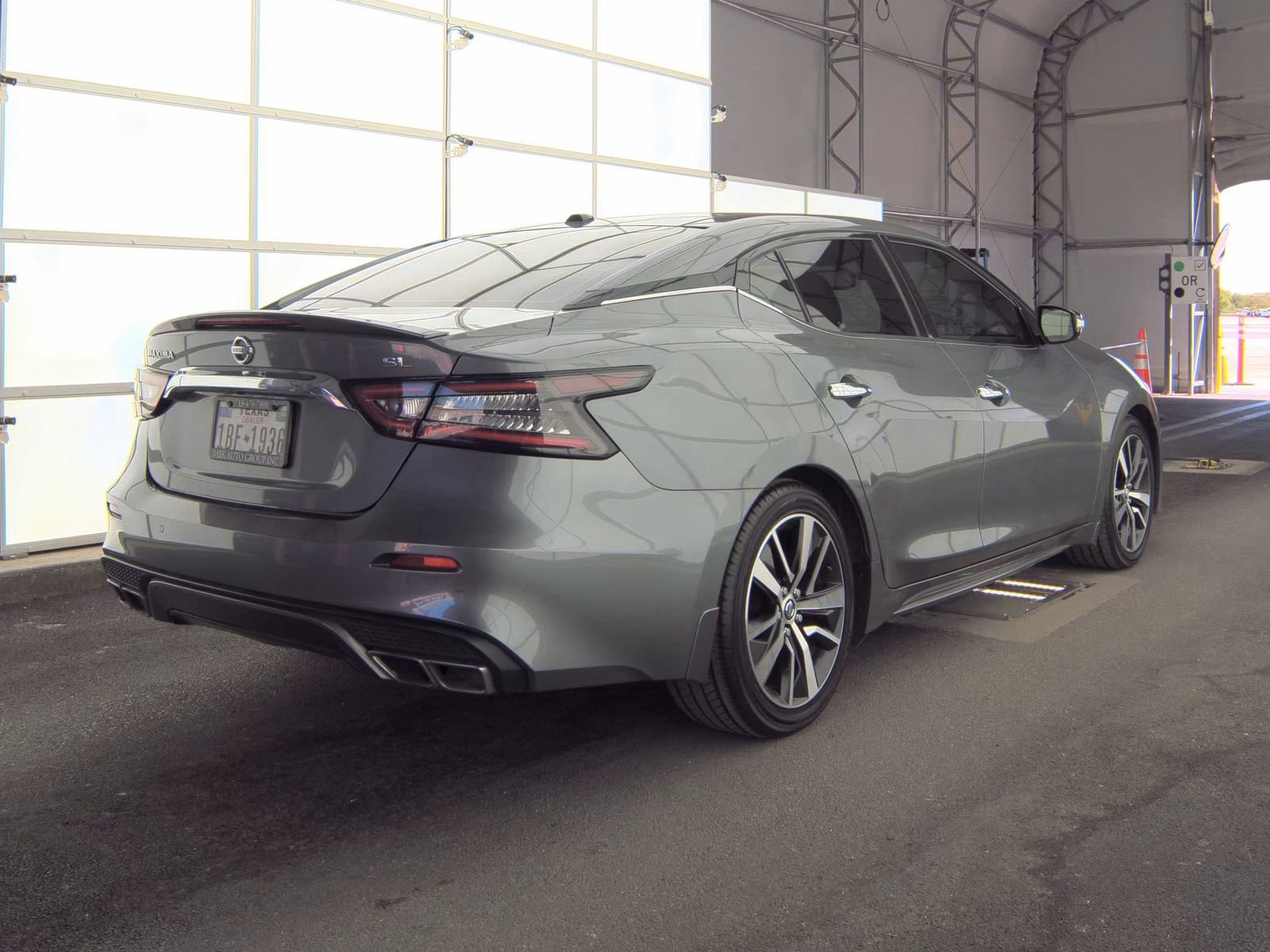 Used 2019 Nissan Maxima 3.5 SL w/ Floor Mat Group image 4