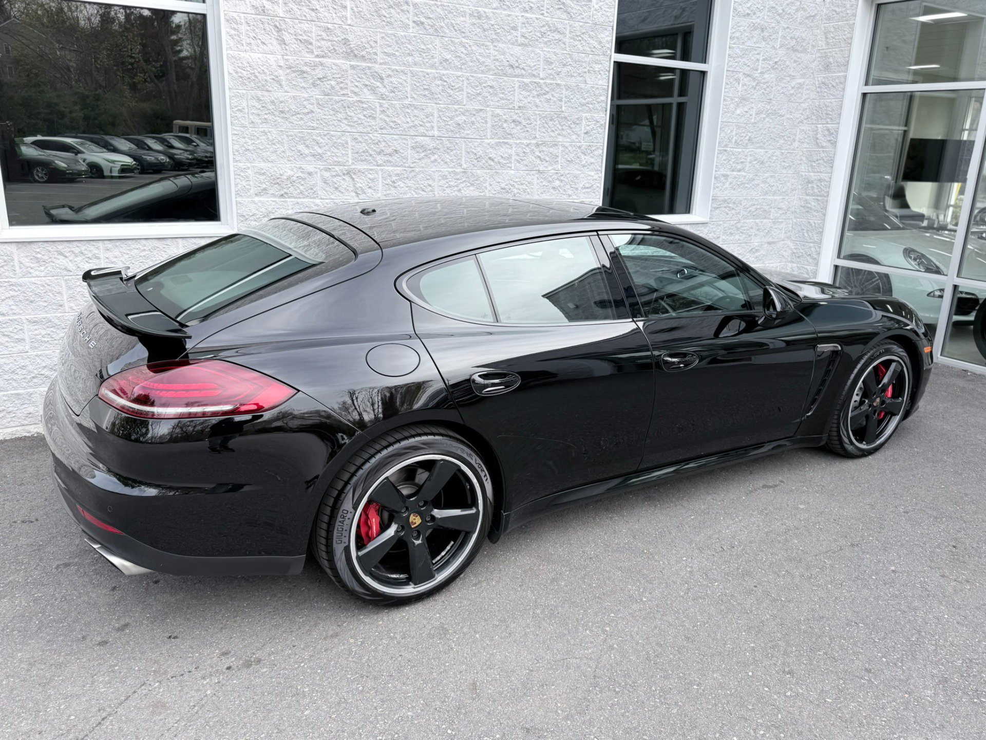 Used 2014 Porsche Panamera AWD/4WD image 32