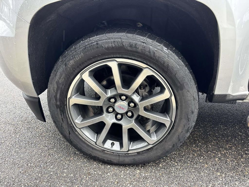 Used 2018 GMC Canyon Denali image 10