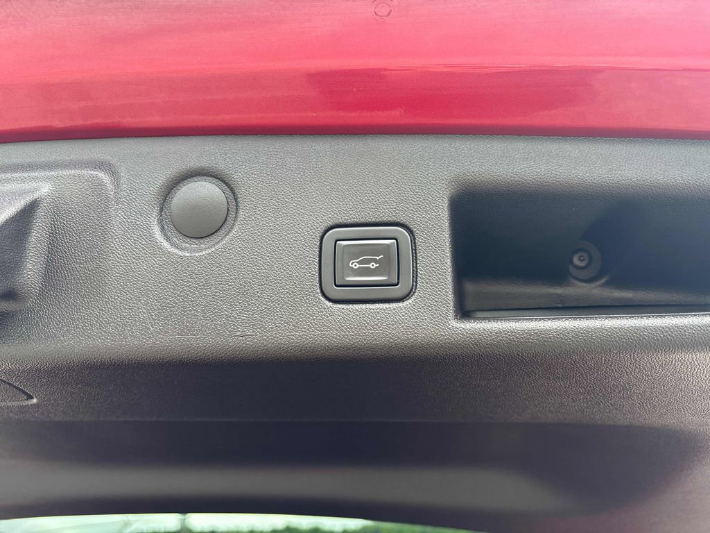 Used 2024 Chevrolet Equinox RS AWD/4WD image 26