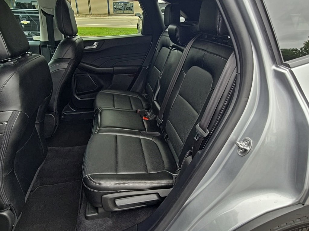 Used 2022 Ford Escape SEL image 26