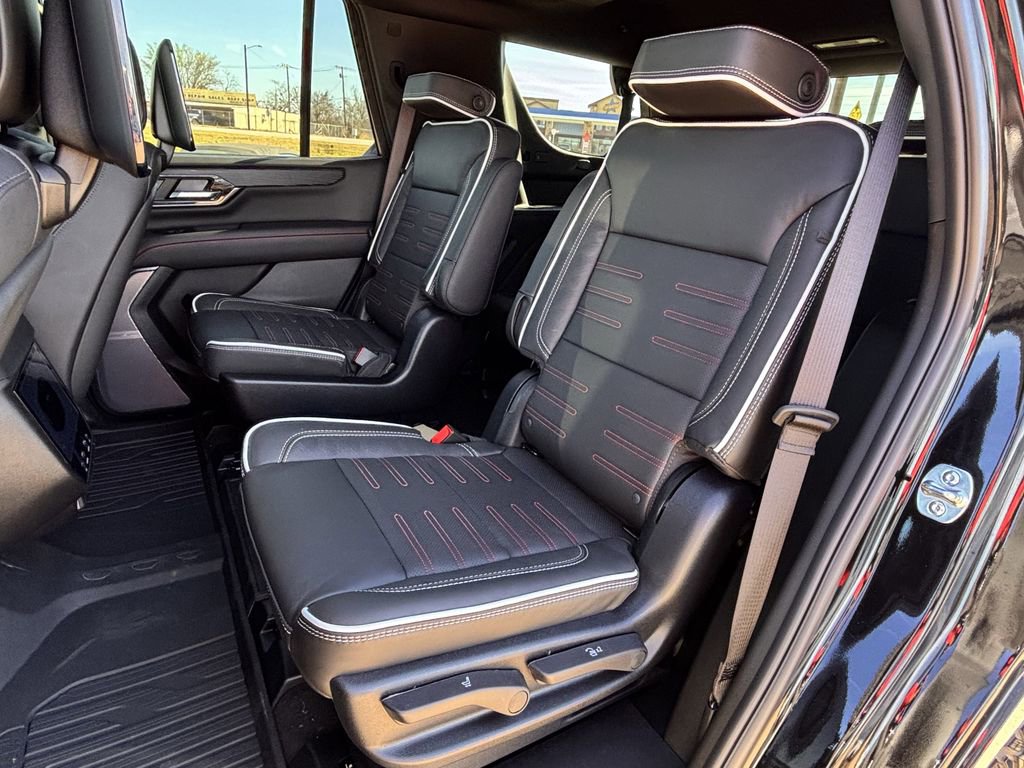 New 2026 GMC Yukon AT4 Ultimate w/ LPO, Floor Liner Package image 22