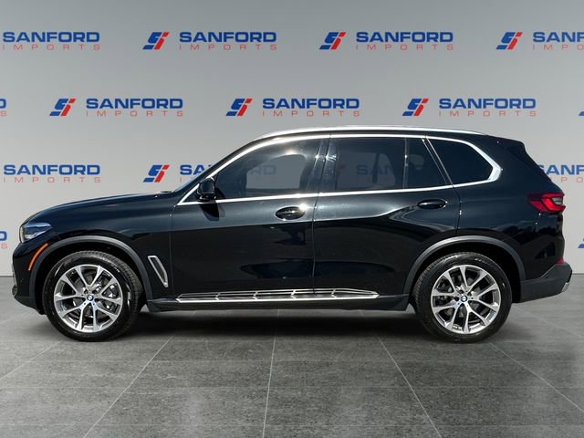 Used 2022 BMW X5 sDrive40i w/ Premium Package RWD image 2